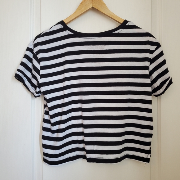 🎉3/$39 STAR WARS Cropped Striped Tee - Picture 3 of 10